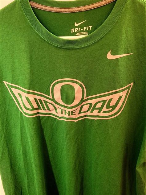 Nike Win The Day Oregon Ducks Ncaa Mens Size Extra Large Xl Dri Fit T