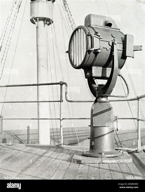 Rms Queen Mary 1930s Hi Res Stock Photography And Images Alamy