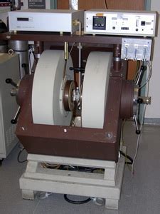 Bruker Continuous Wave EleXsys E500 EPR Spectrometer College Of