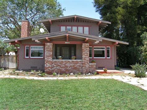 1913 Craftsman Bungalow In Van Nuys California