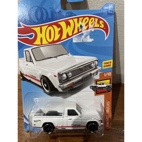 Hot Wheels HW Hot Trucks Series Vespa Volkswagen GMC La Troca Unimog