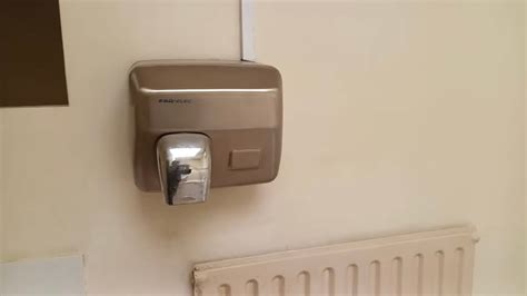 Xinda Ultradry Pro Elec Hand Dryer At The Black Bull Inn 🚹 Ugthorpe Youtube