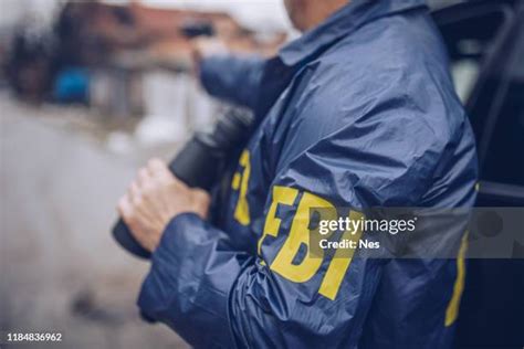 Fbi Uniforms Stock-Fotos und Bilder - Getty Images
