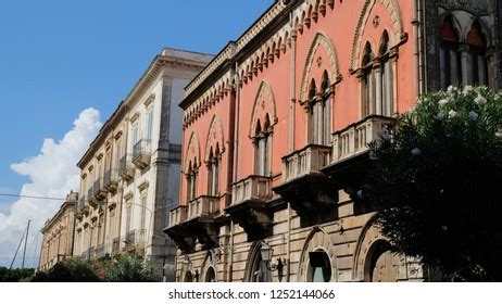 Palazzo Lucchetti D Shutterstock