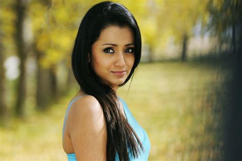 Trisha Krishnan Wallpapers - Top Free Trisha Krishnan Backgrounds - WallpaperAccess