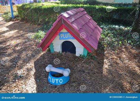 Pluto Dog House In Disney World Orlando Editorial Image - Image: 23033385