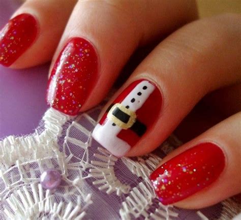 20 Creativas Ideas Para Sacar Tu Espíritu Navideño Y Decorar Tus Uñas