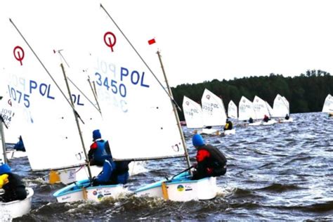 Zgłoszenia oraz wyniki regat Upwind24