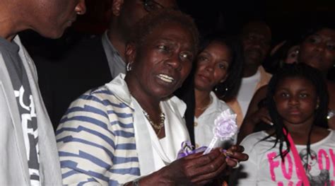 Afeni Shakur Davis Mother Of Rapper Tupac Shakur Dies At 69 Fox 59