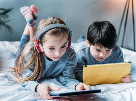 How To Set Limits On Your Childs Screen Time Scholastic Parents