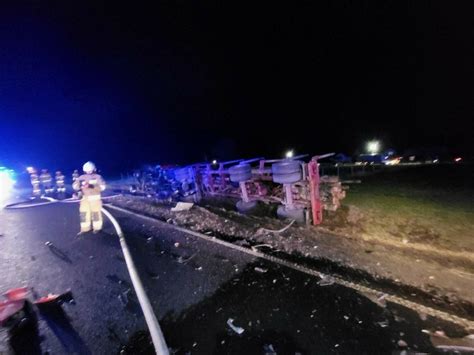 Miertelny Wypadek Na Dk We Wsi Jawor Kolonia Zderzenie Osob Wki Z