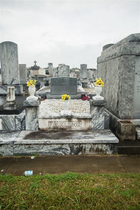 Greenwood Cemetery And Mausoleum Editorial Photo Image Of Gray