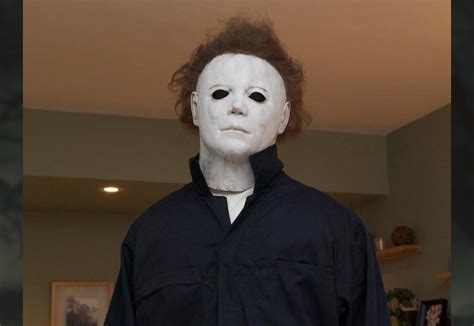 Mike Dunlop - Creative Artist > Prop Building > Michael Myers