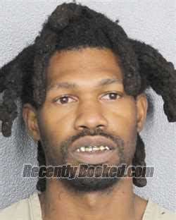 Recent Booking Mugshot For CALVIN LEON BENTLEY In Broward County Florida