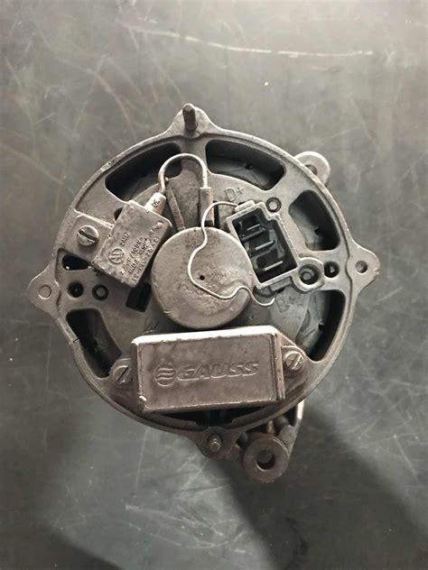 Alternador Motor Ap Gol Saveiro Parati Santana Passat A R