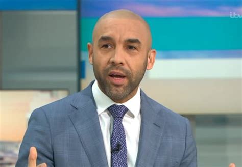 Alex Beresford Likes Tweet About ‘amateur Dramatics After Row With Piers Morgan Led To Him