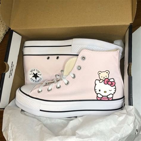 Pink hello kitty converse | Hello kitty shoes, Hello kitty accessories ...