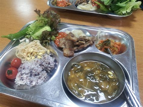 keeping an eternal perspective: Cafeteria Food at a Korean School