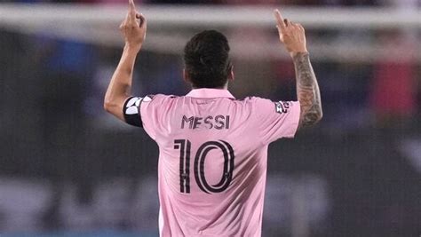 Watch Messi Do It Again Magic Free Kick Saves Inter Miami Against Fc