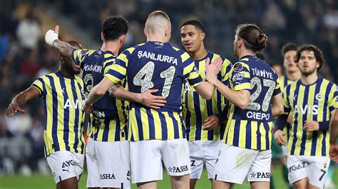 Fenerbah E Konyaspor Engelini Farkl Ge Ti