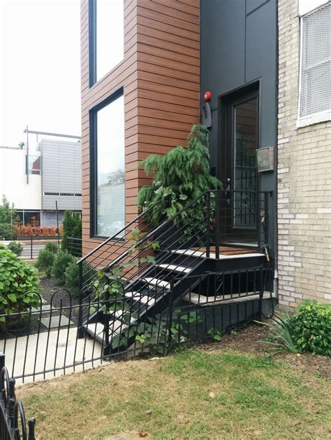 Simple Prefab Steel Stair Stoop Prefab Steel Stairs House Stairs