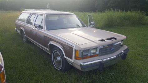 1989 Ford Ltd Country Squire Lx Station Wagon Rust Free Runs Great For