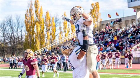 Concordia Cobbers Hold Off Gustavus Adolphus, 35-26