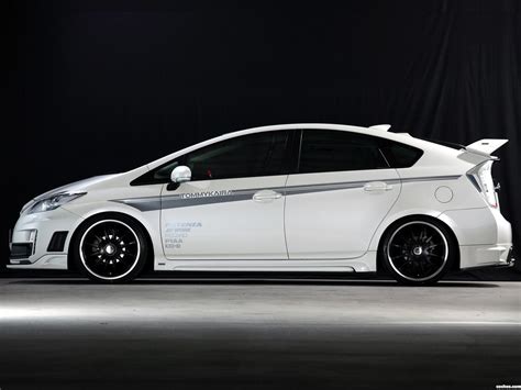 Fotos De Toyota Tommykaira Prius Rr Gt Zvw