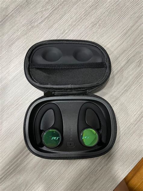 Plantronics Backbeat Fit 3200 Audio Headphones And Headsets On Carousell