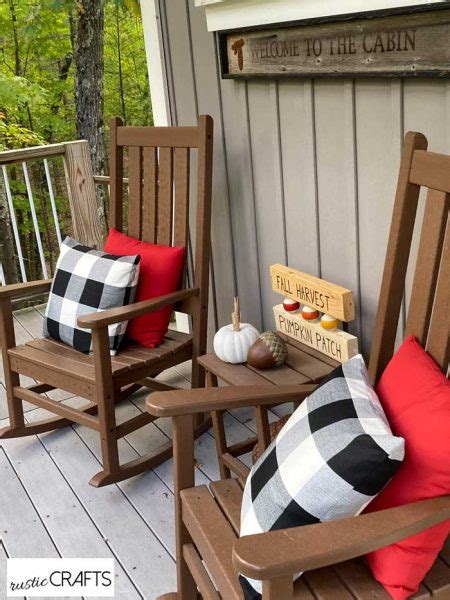 Rustic Diy Fall Porch Sign With An Eclectic Twist Rustic Crafts Diy