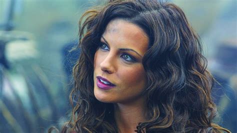 Kate Beckinsale As Wonder Woman YouTube