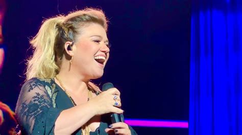 Kelly Clarkson Catch My Breath Live In Las Vegas Nv 8182023