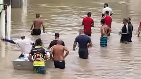 Alerta Vermelho Chuvas Intensas Amea Am Bahia S O Paulo E Rio De