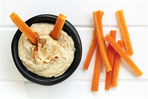 Hummus De Garbanzo Con Zanahoria Come De La Huerta