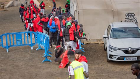 Cerca De 250 Migrantes Llegan En Patera A Gran Canaria Y El Hierro