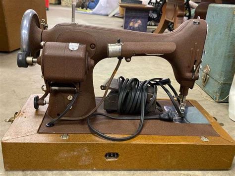 Vintage Free Westinghouse Sewing Machine Nlr With Foot Pedal And