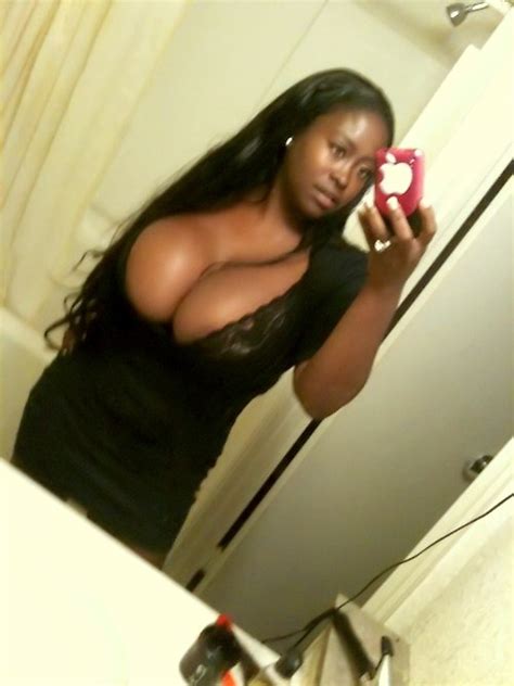 Selfie Leg Thigh Black Hair Porn Pic