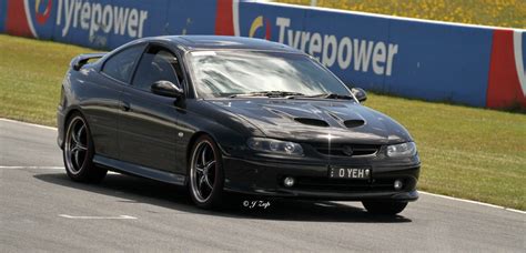 2003 Holden Monaro Cv8 Monaroman Shannons Club