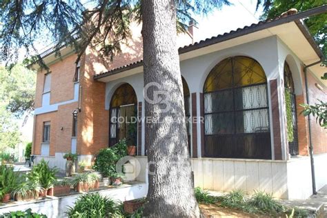 Villa In Vendita In Via Palombarese A Sant Angelo Romano Mq Casa It