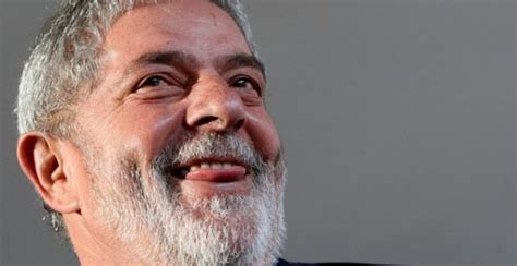 Fiscalía denuncia a Lula da Silva y a su familia por lavado de dinero