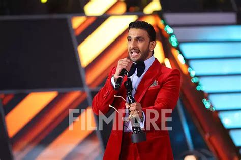 Wolf777news Filmfare Awards 2022: Ranveer Singh wins Best Actor in a ...