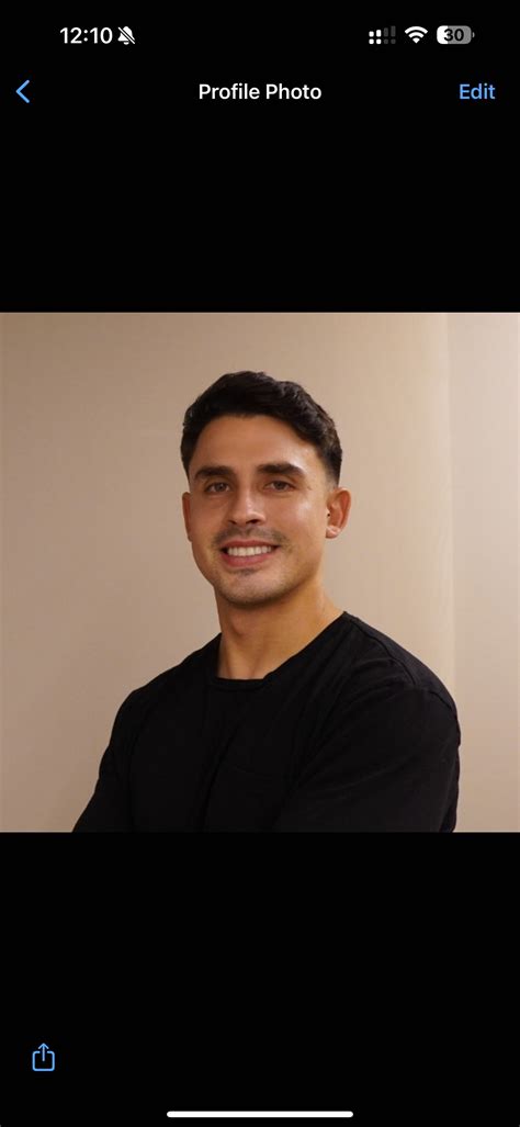 This official biography confirms the exact details of the Antonio J Bell age 6