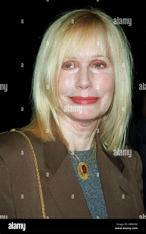 Sally Kellerman Wo Fotos Und Bildmaterial In Hoher Auflösung Alamy