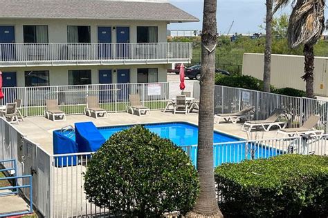 Motel 6 Galveston TX Galveston | Bookonline.com