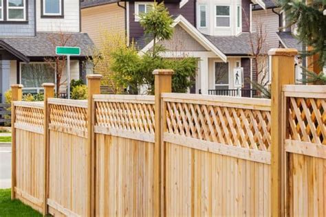 Can You Put Barbed Wire On A Residential Fence Fence Fixation