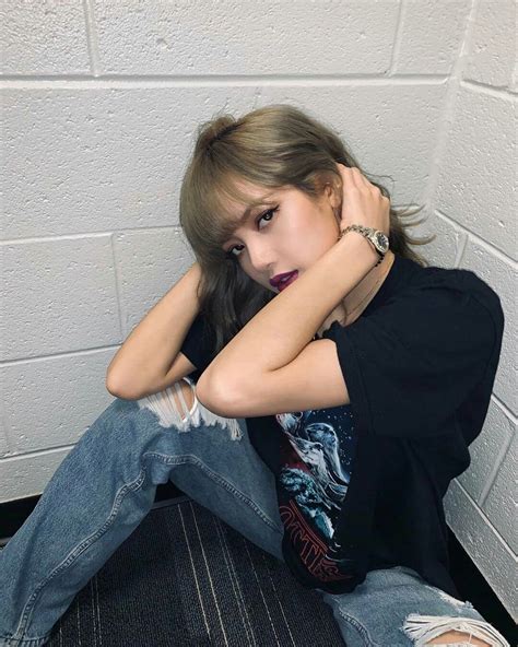 Lisa Ig Update Blackpink Selebritas Black Pink Kim Hot Sex Picture