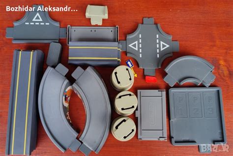 Hot Wheels Matchbox и Johnny Lightning Модели и други в Коли камиони мотори писти в гр