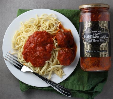 Trader Joes Italian Marinara Sauce With Barolo Wine