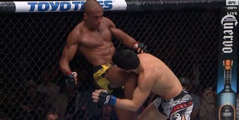 Ufc On Espn Results Edson Barboza Slumps Billy Quarantillo With