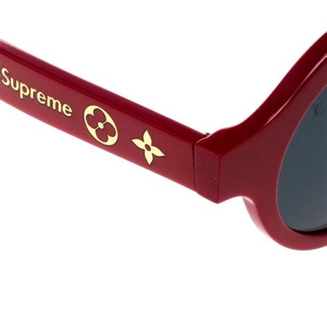 Louis Vuitton X Supreme Red Black Z0989w Downtown Round Sunglasses For Sale At 1stdibs